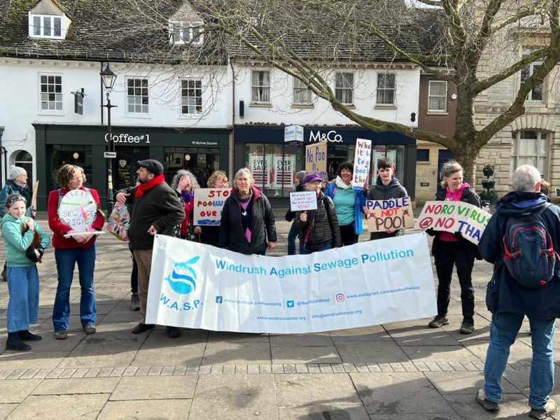 Sewage protest in Witney